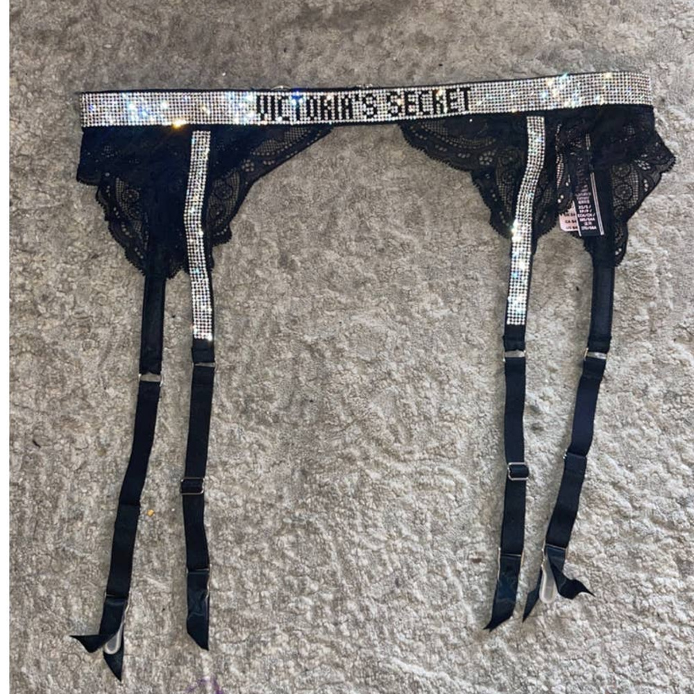 Victoria’s Secret lingerie - Picture 1 of 2